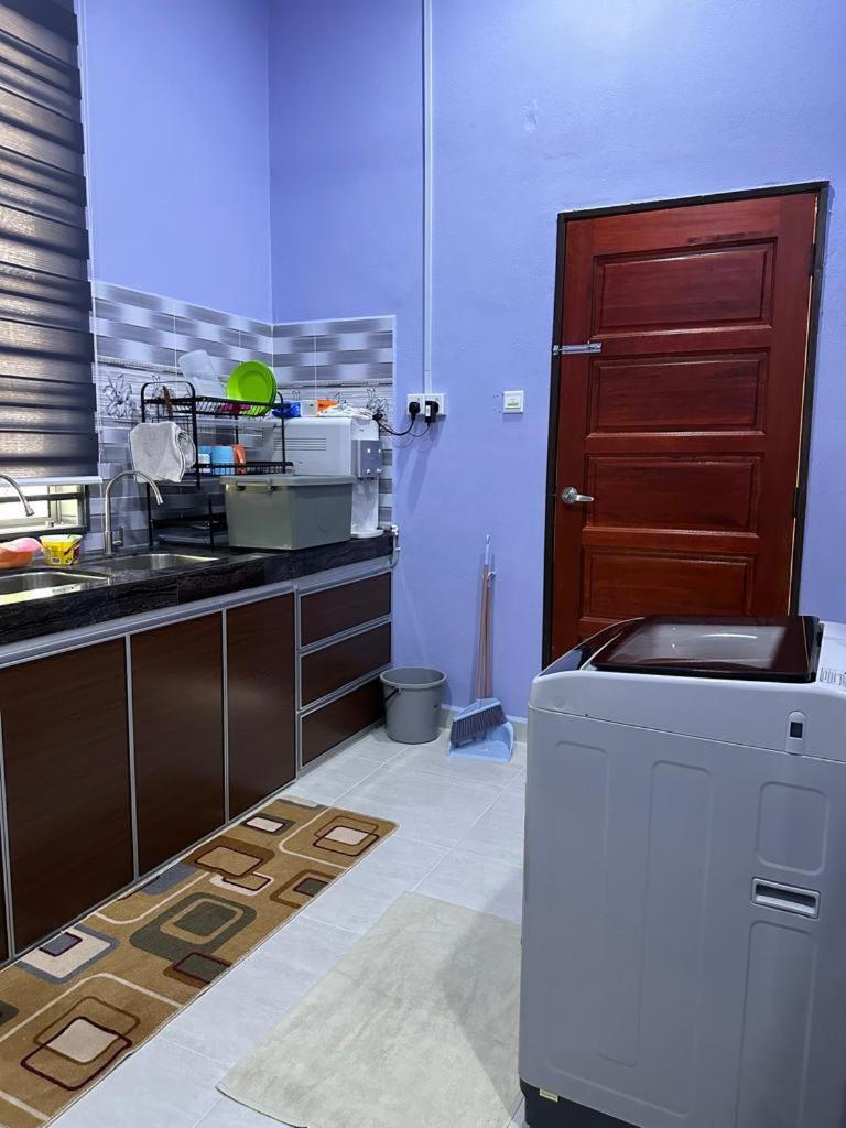 Homestay Haji Noor Tanah Merah  Exterior photo